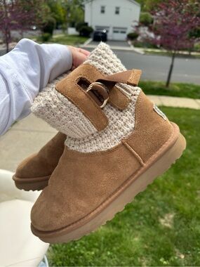 UGG Classic Solene Boot in Chestnut